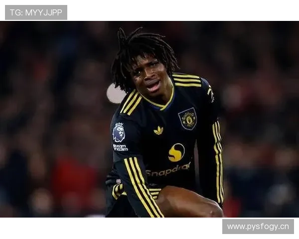 曼联防线失误频繁引发争议，防守稳定性面临考验