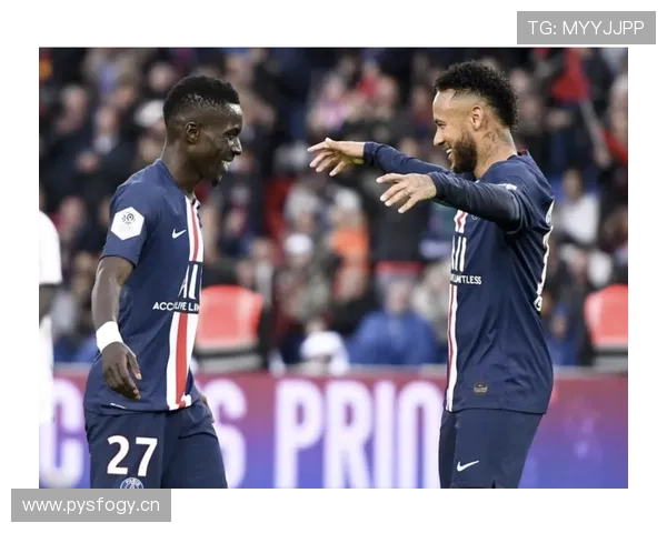 恩戈洛·坎特近期中场防守表现稳健解析